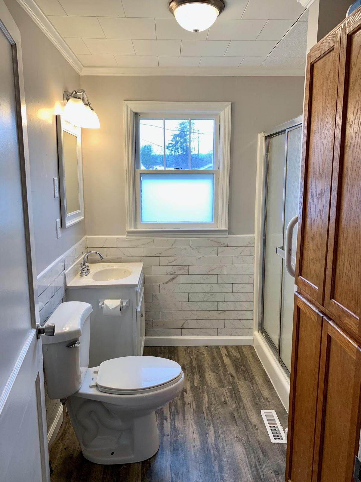 Finished bathroom tile project